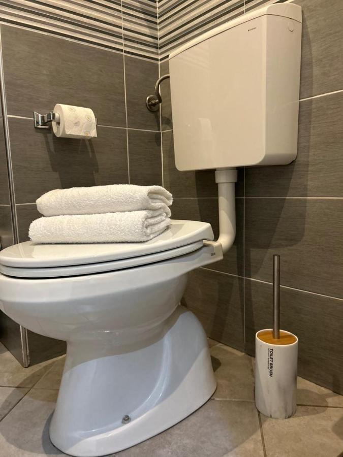 Apartamento Casa Bezzecca La Spezia Exterior foto