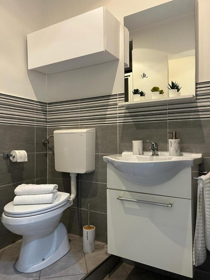 Apartamento Casa Bezzecca La Spezia Exterior foto